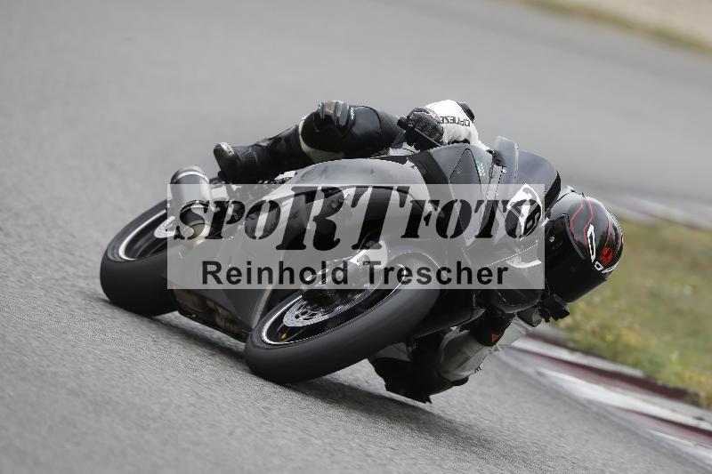 /37 09.08.2026  Pluess Motosport ADR/Freies Fahren/26